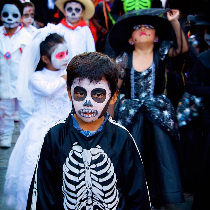 Angelitos dead los mexico children día grave dia el november remembering jalisco angels little altar night