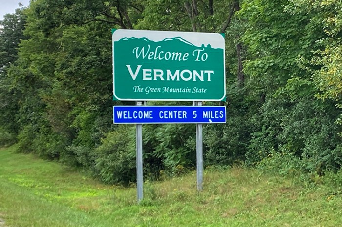 Grooved pavement sign with motorcycle